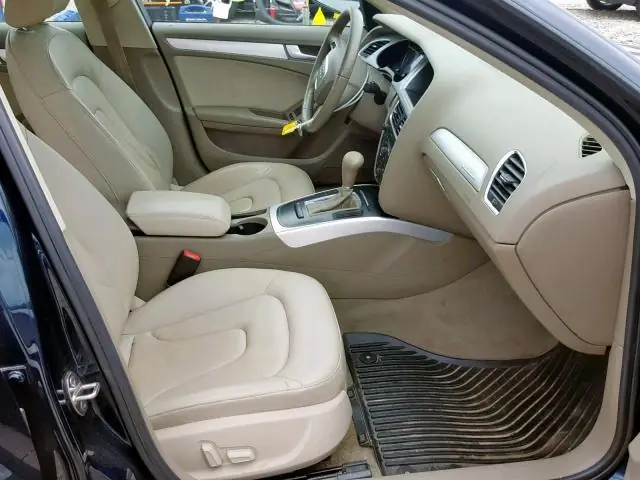 Audi A4 2010 WAUBFAFL0AN013234